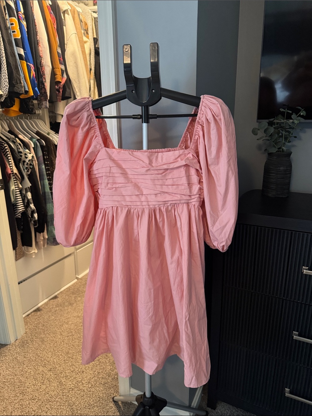 Pink Puff-Sleeve Square-Neck Women's Dress